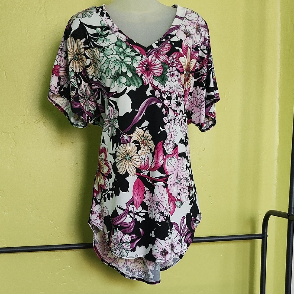 Floral V-Neck Tunic